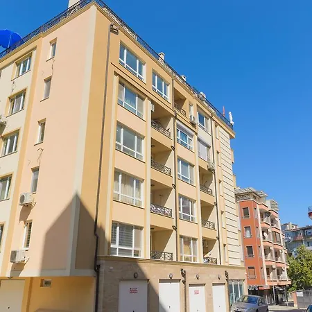 On Perushtitsa 40 Apartament